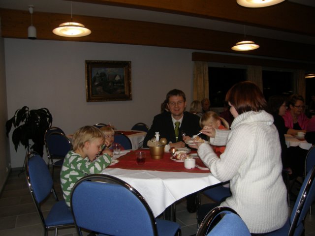 pb112640.jpg